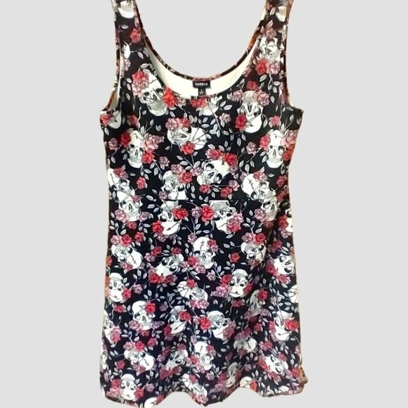 TORRID Plus Size Women's Rose/ Skull Skater Midi dress 2X - Picture 3 of 16